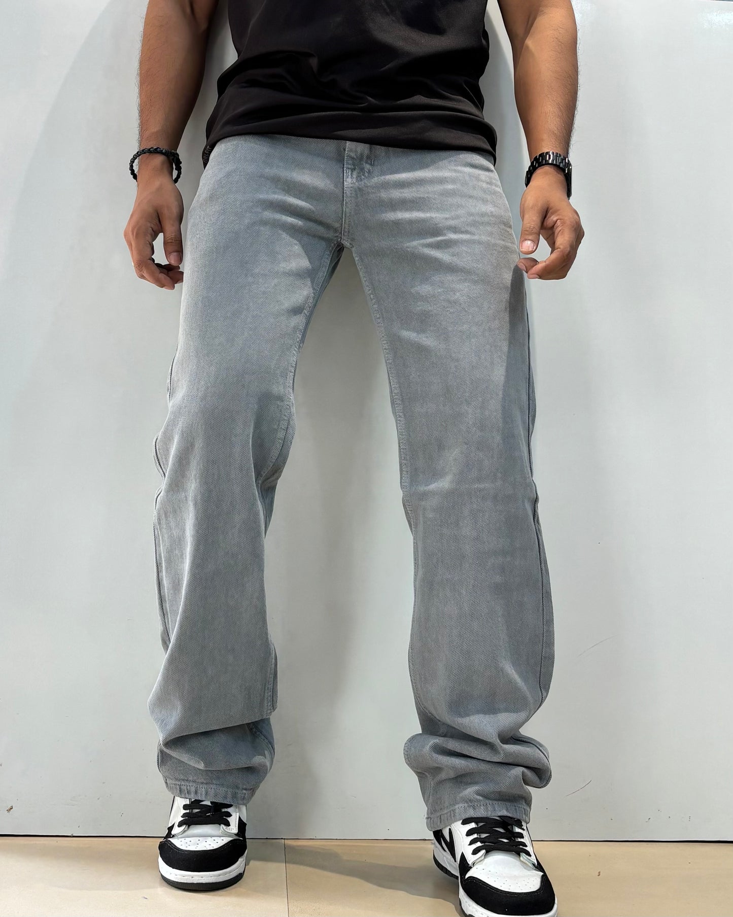 Men's Grey Loose Fit Jeans