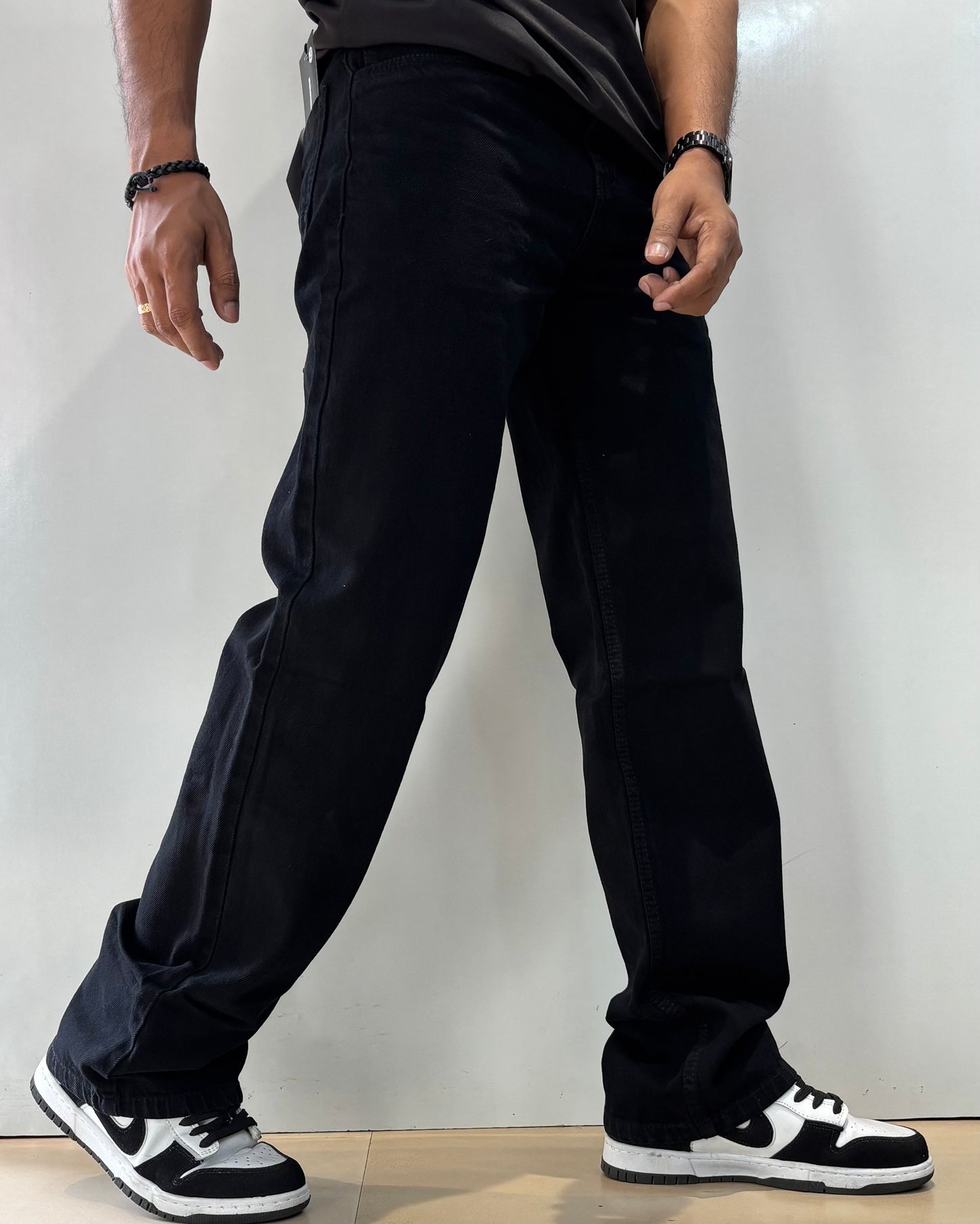 Men's Black Loose Fit Jeans