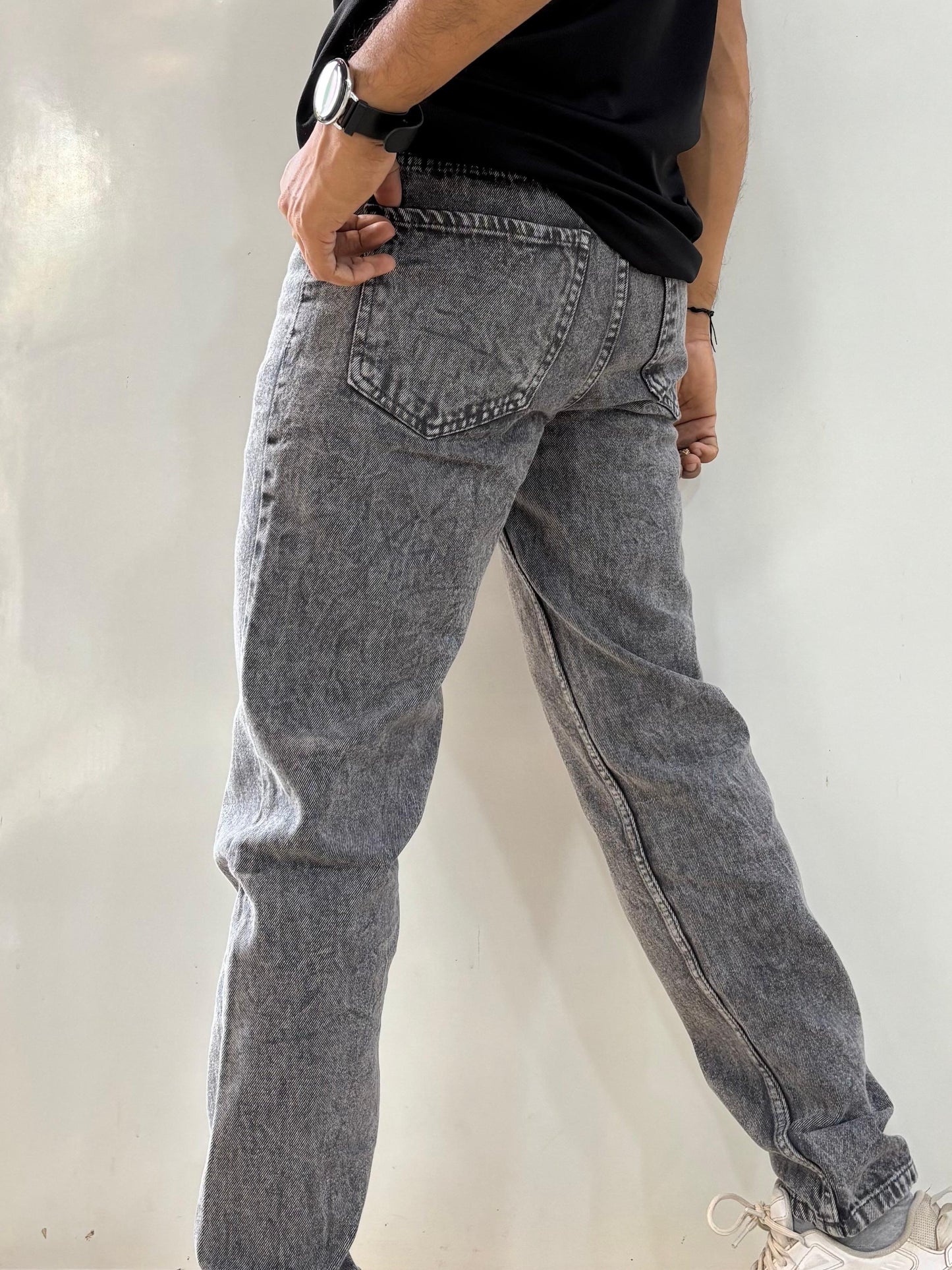 Grey Carrot Fit Jeans