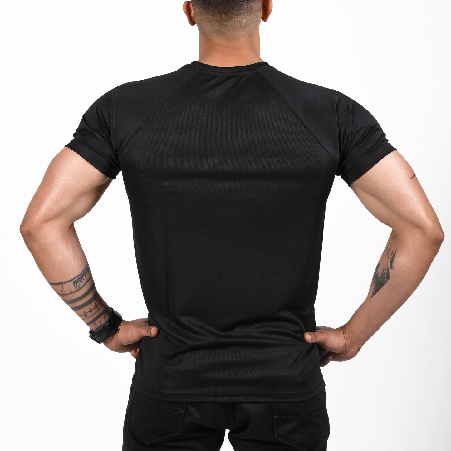 Aura Textured T-shirt Black