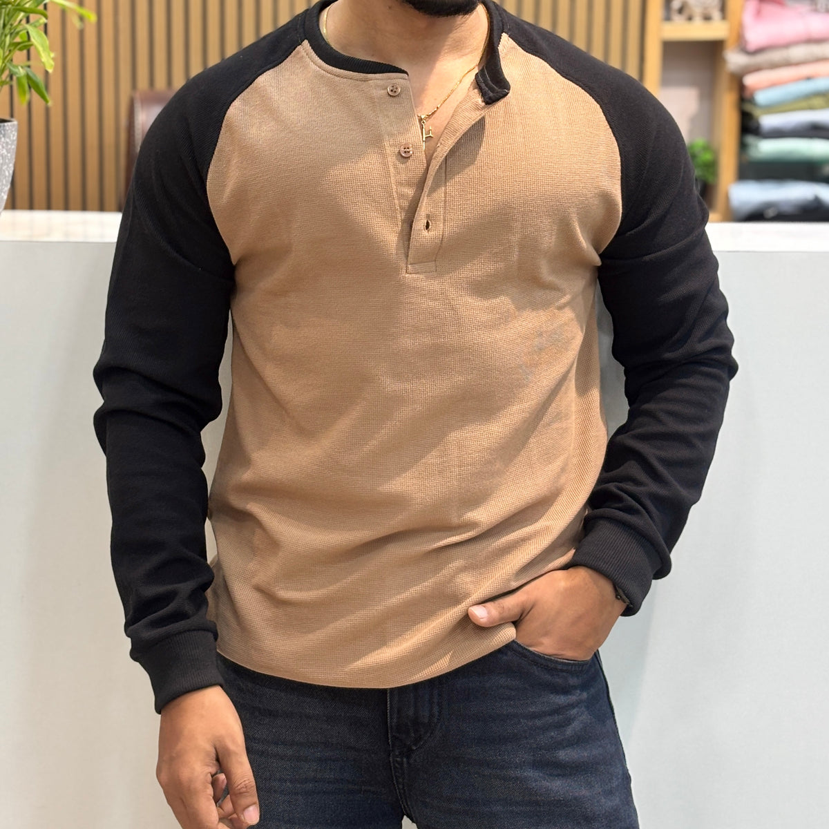 Raglan Ribbed Henley T-Shirt - Camel Brown