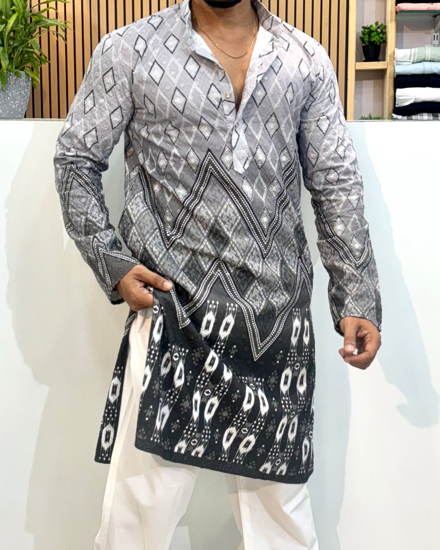 Geometric Motif Cotton Kurta With Crochet & Digital Print