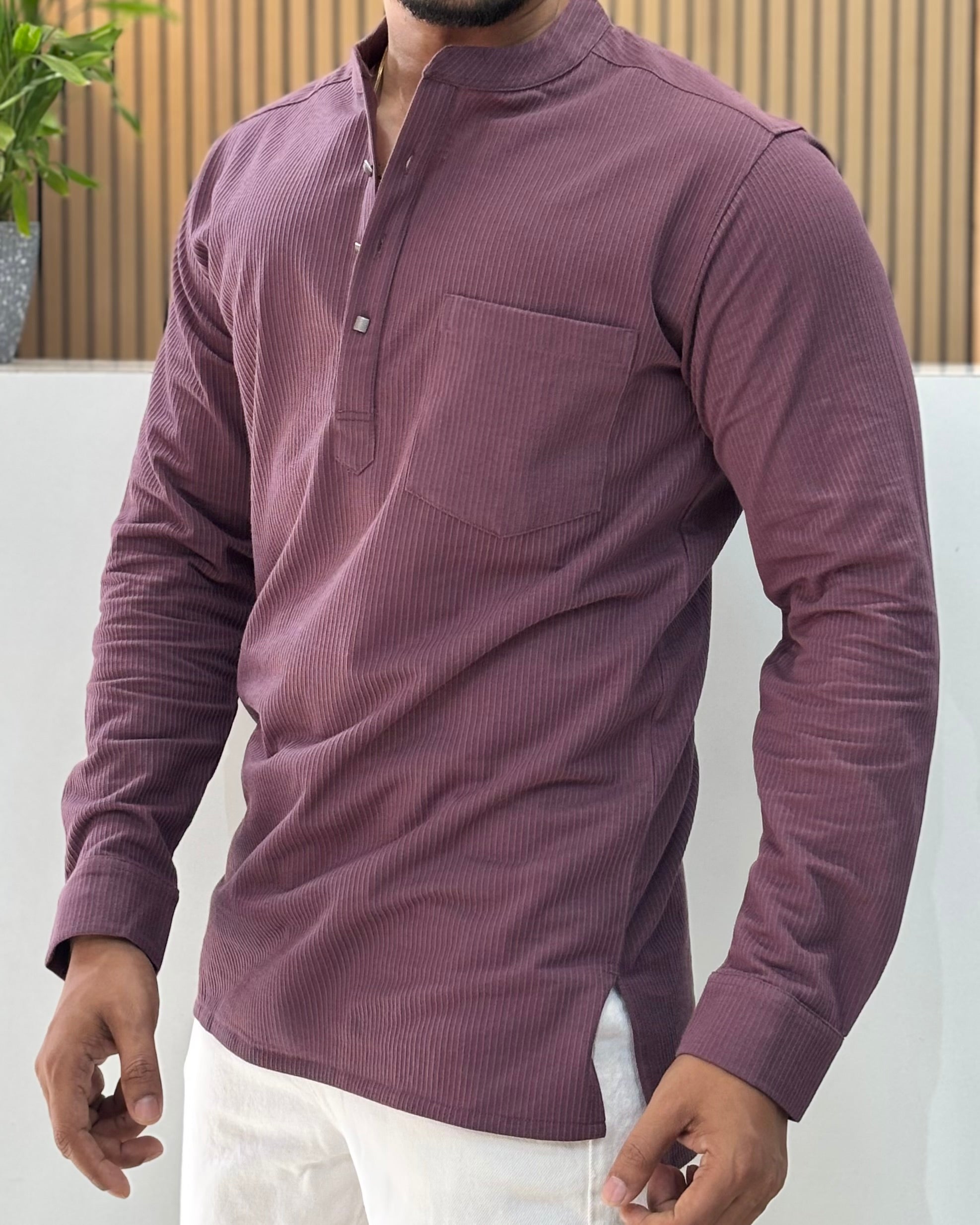 Men’s Mandarin Collar Textured Short Kurta