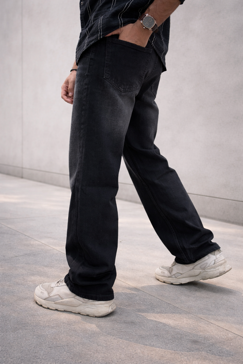 Classic Loose Straight Fit Jeans
