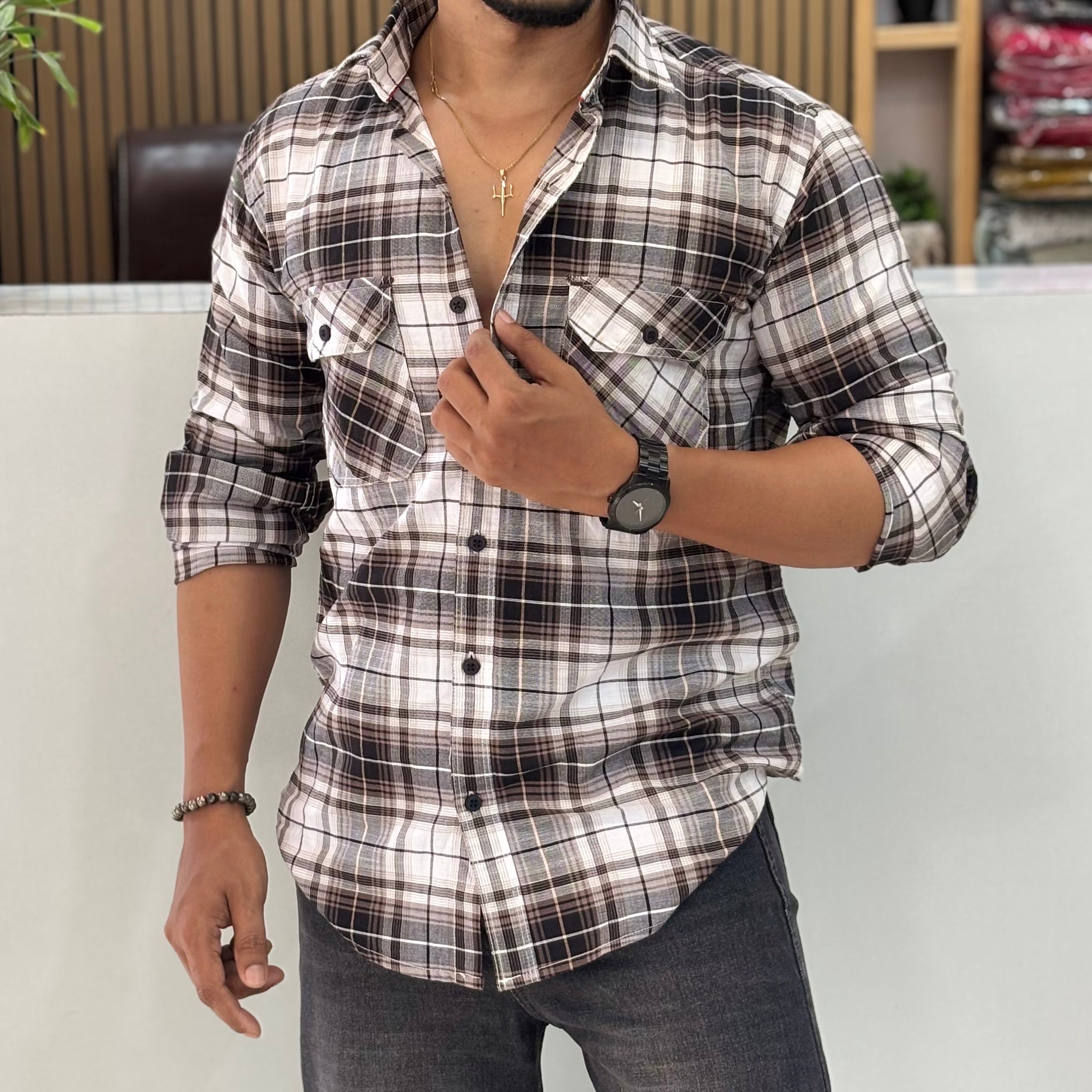 Mens Casual Checks Shirt