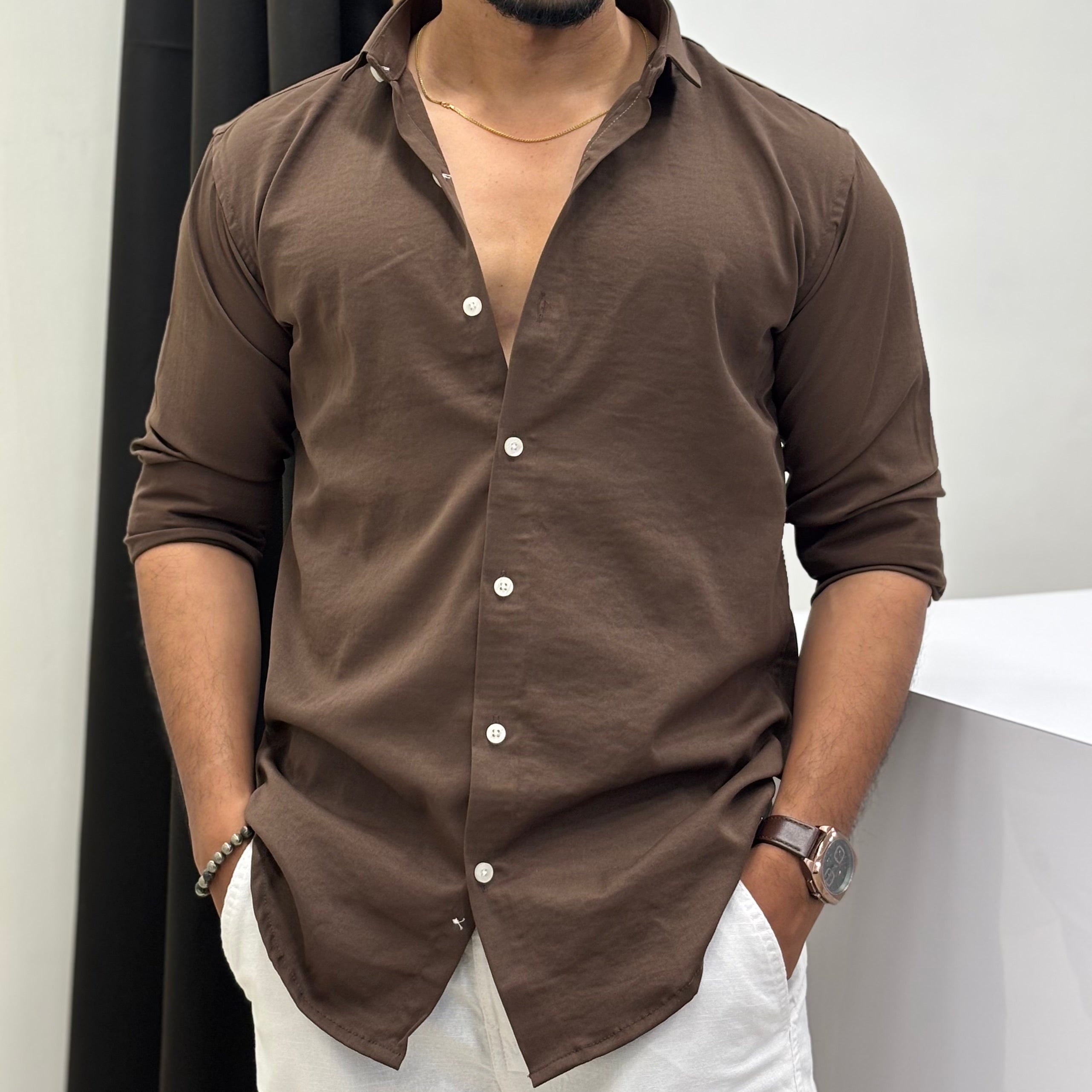 Men’s Casual Shirt with Soft Stretch Fabric