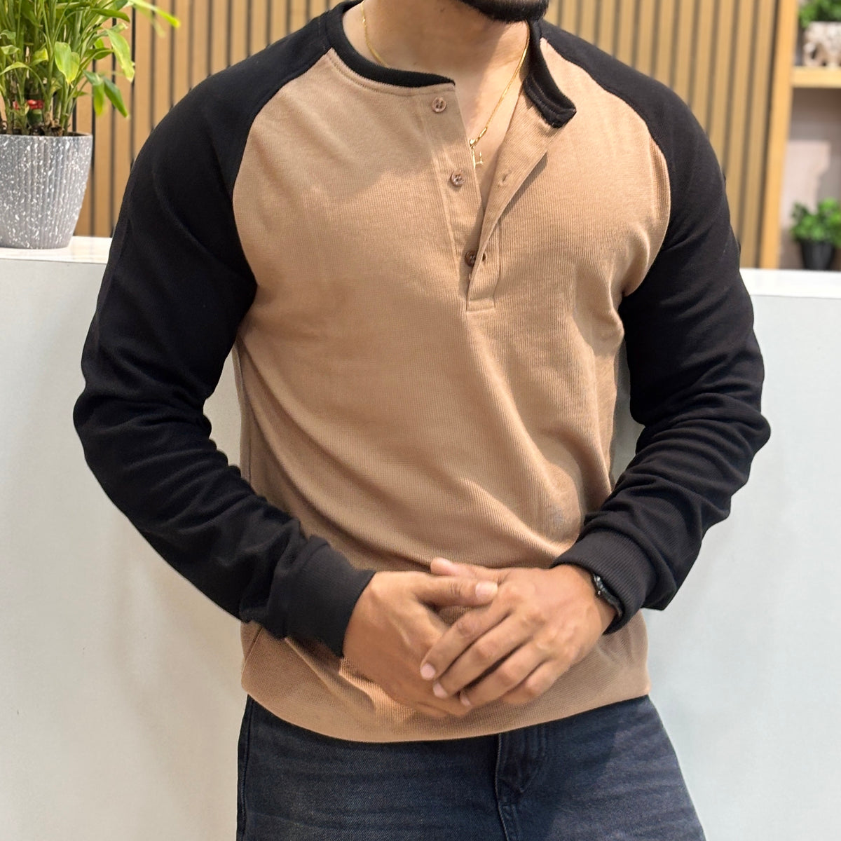 Raglan Ribbed Henley T-Shirt - Camel Brown