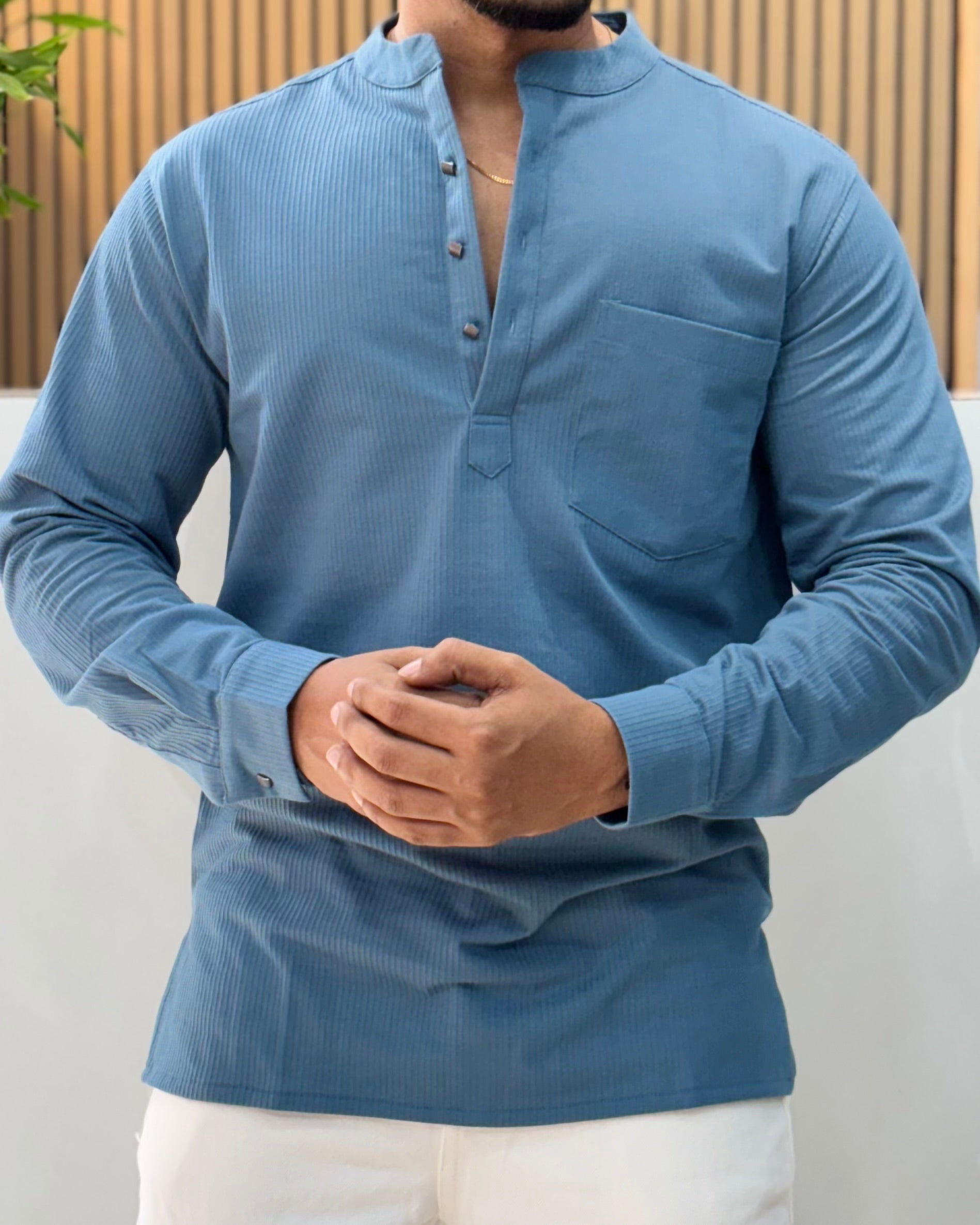 Men’s Mandarin Collar Textured Short Kurta